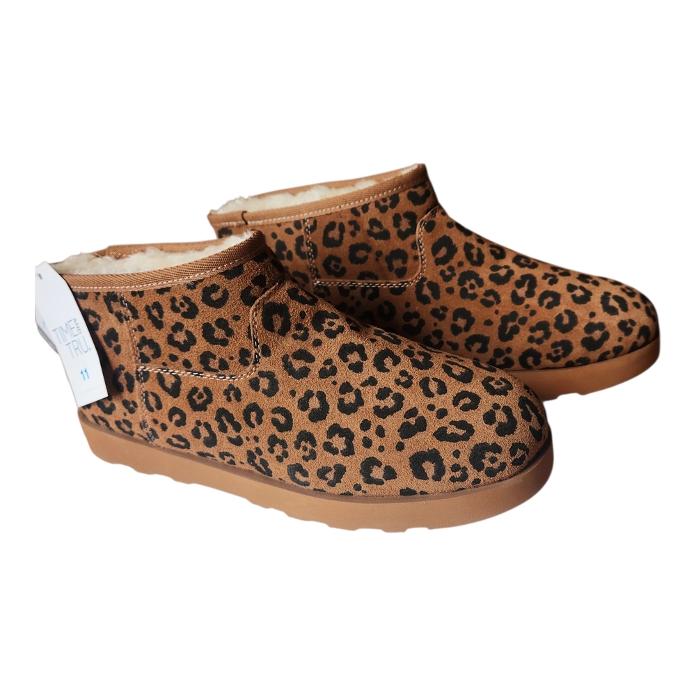 Time And Tru Leopard Print Faux Leather bootie Sherpa Lined Size 11 NWT Womens